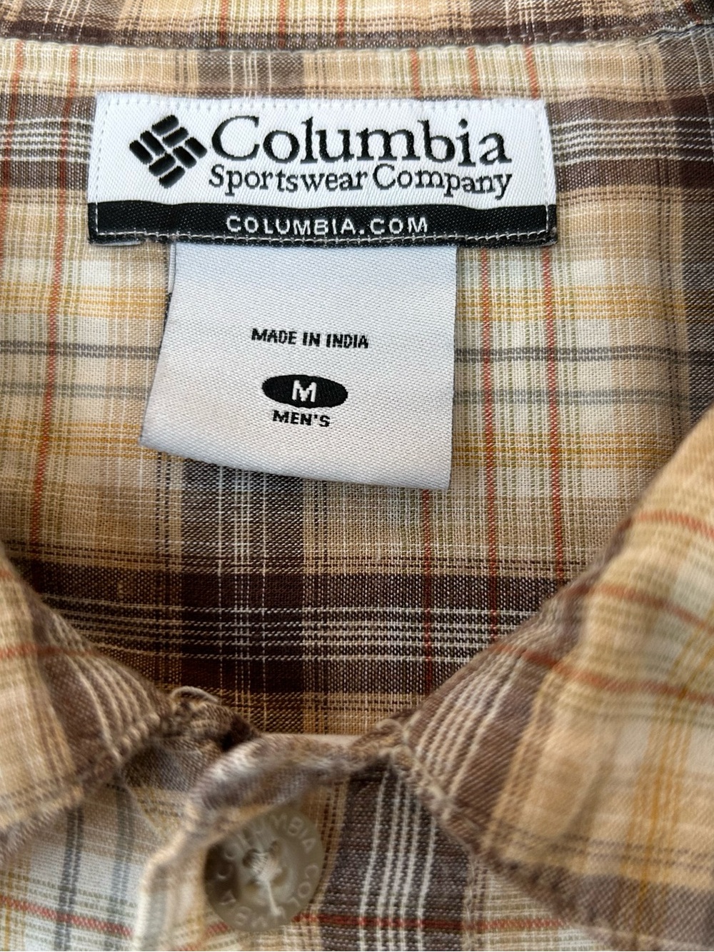 Columbia Men’s Beige and Brown Plaid Short-Sleeve Button-Down Shirt SZ: Med - Picture 4 of 5